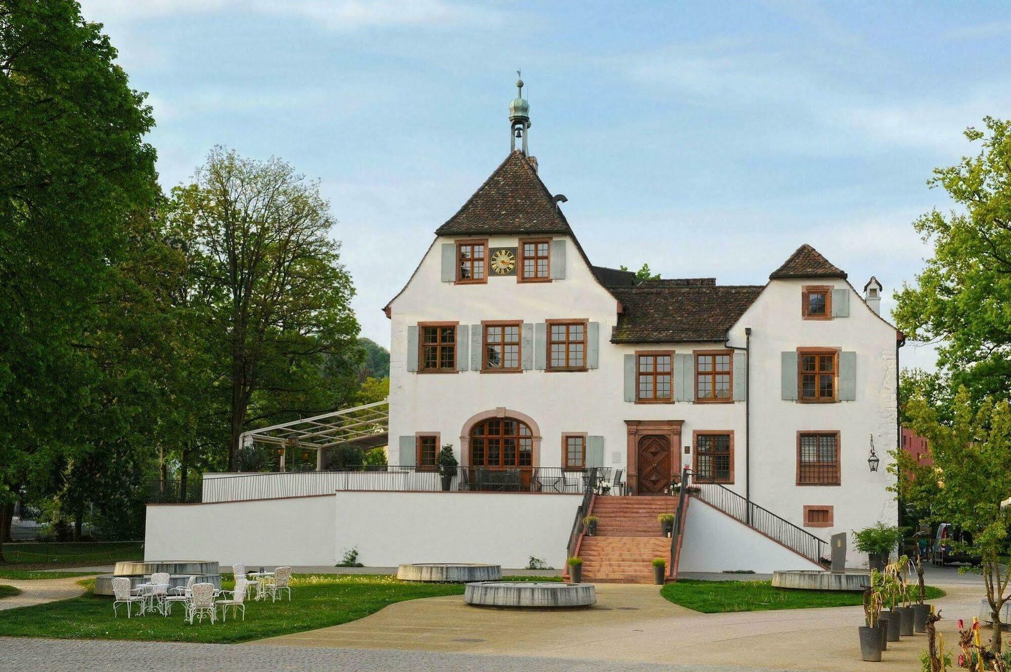 Hotel Im Schlosspark Базель Экстерьер фото